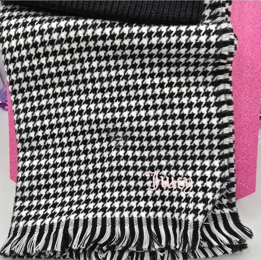 Juicy Couture Pom Pom Beanie & Scarf Set with Gift Box Black White Check Design